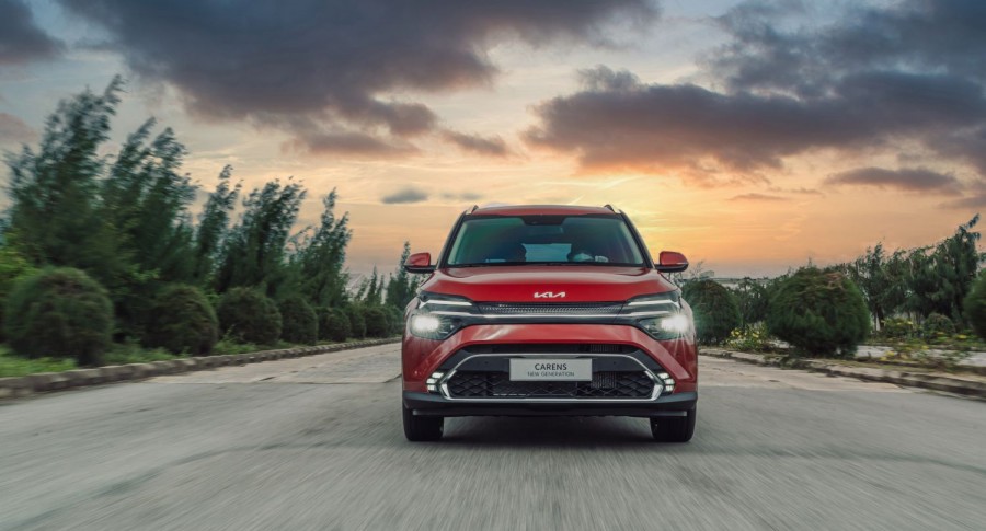 THACO AUTO Chính thức giới thiệu mẫu xe KIA CARENS Thế hệ mới