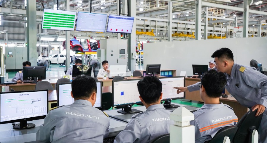 THACO AUTO Chu Lai promotes digital transformation and smart production